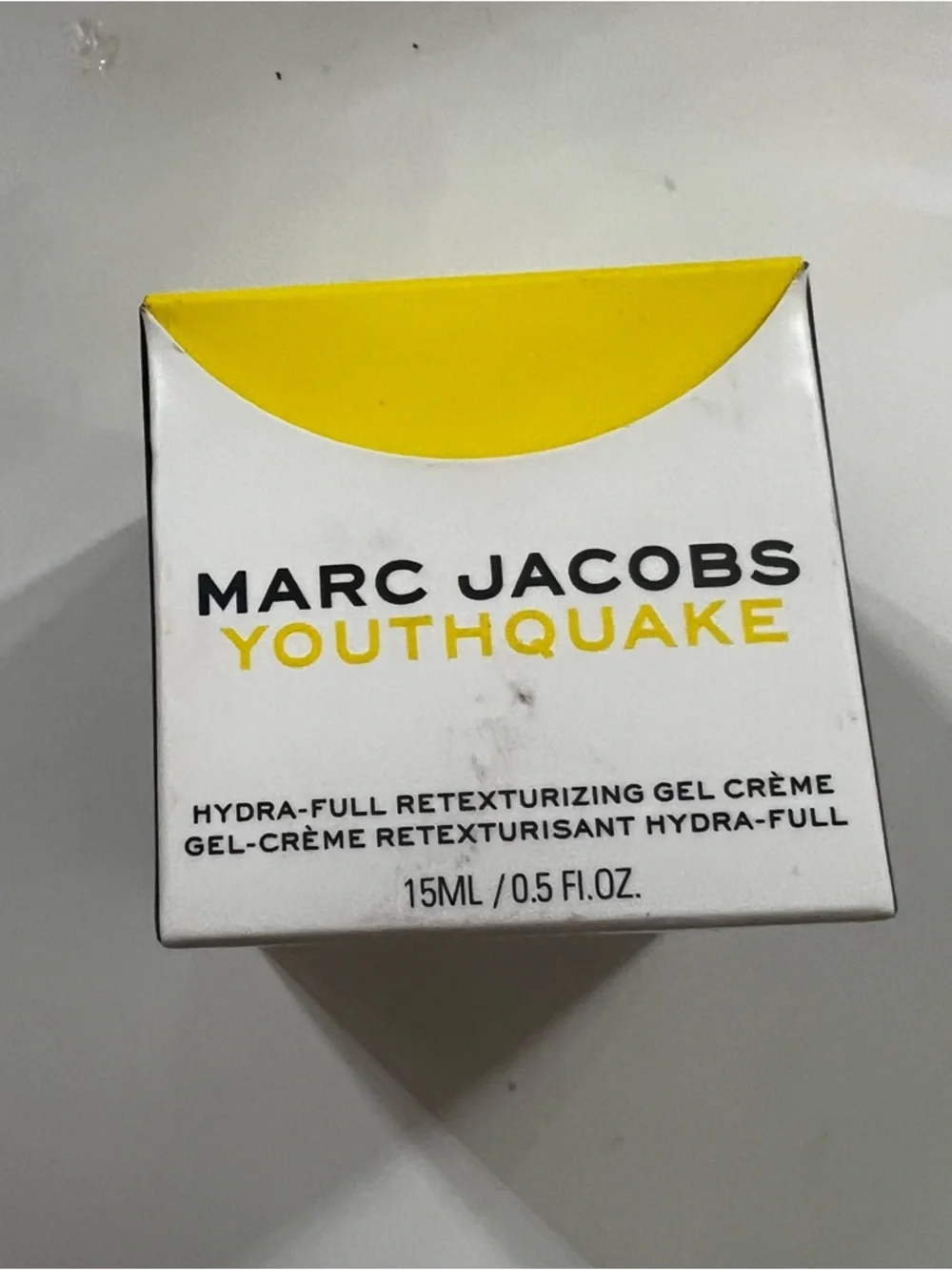 Marc Jacobs White & Yellow Youthquake Gel Crème Box